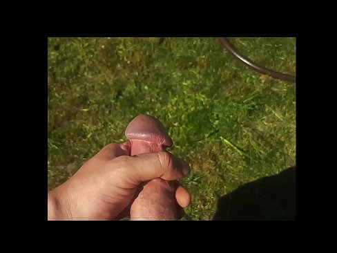 ❤️ Hete hottie laat zich in haar roze kutje neuken en spuitend klaarkomen in een zomerse tuin ️ Just porno at nl.mathem-1-class.ru ️❤